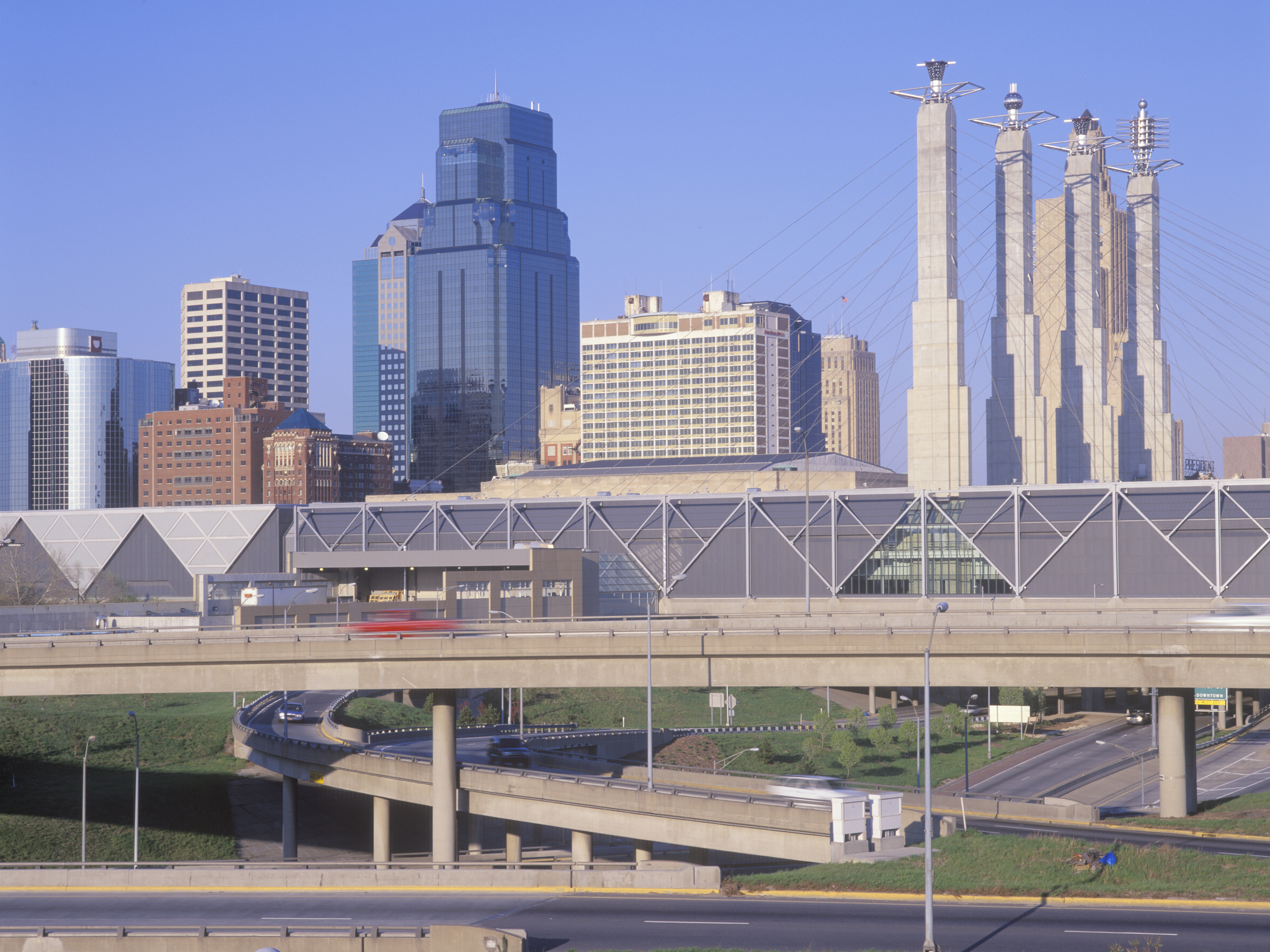 Skyline,Of,Kansas,City,,Missouri,With,Interstate,10